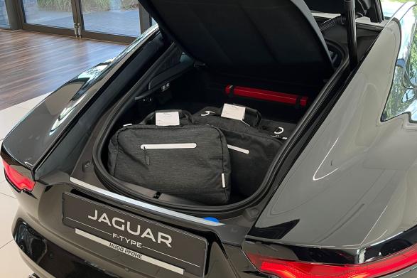 Die Jaguar Taschencollection